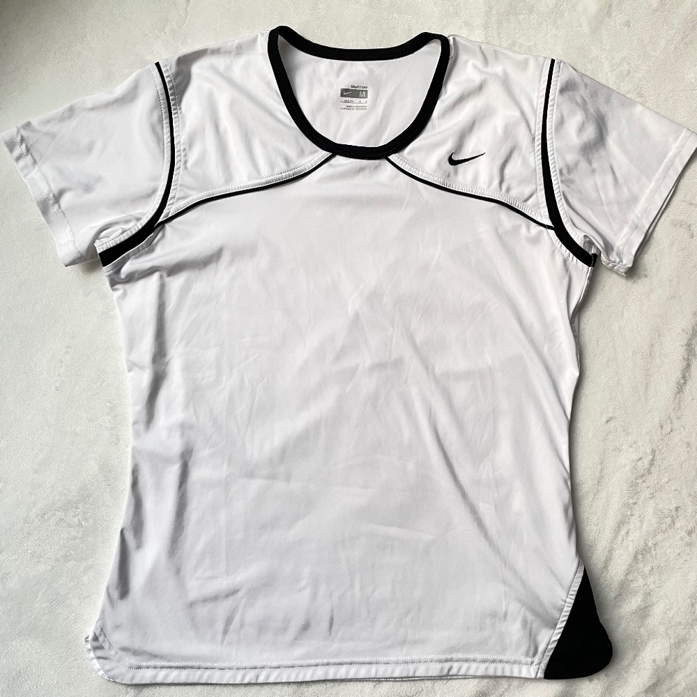 Nike Womens White T-Shirt with black trim Size M